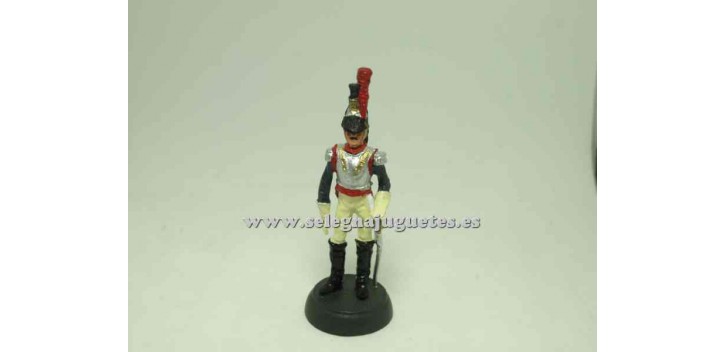 OFICIAL DE REGIMIENTO CORACEROS - SOLDADO PLOMO - 1/32 ALMIRALL