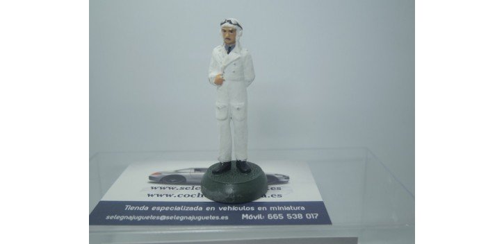 Oficial Piloto Italia 1942 Regia Aeronautica 1/32 Almirall Palou