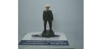 Oficial ejercito imperial 1/32 Almirall Palou